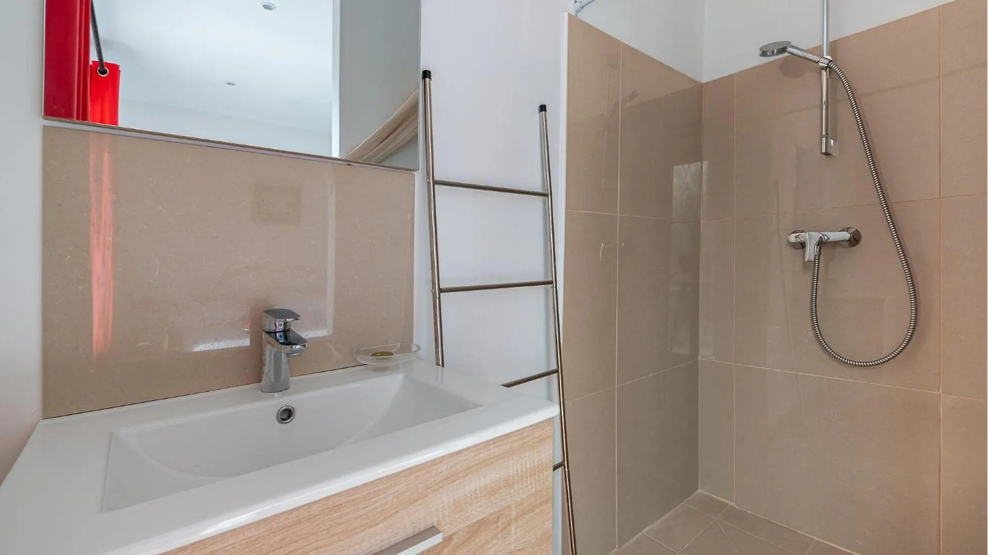 Awesome Home In Peymeinade With Wifi France